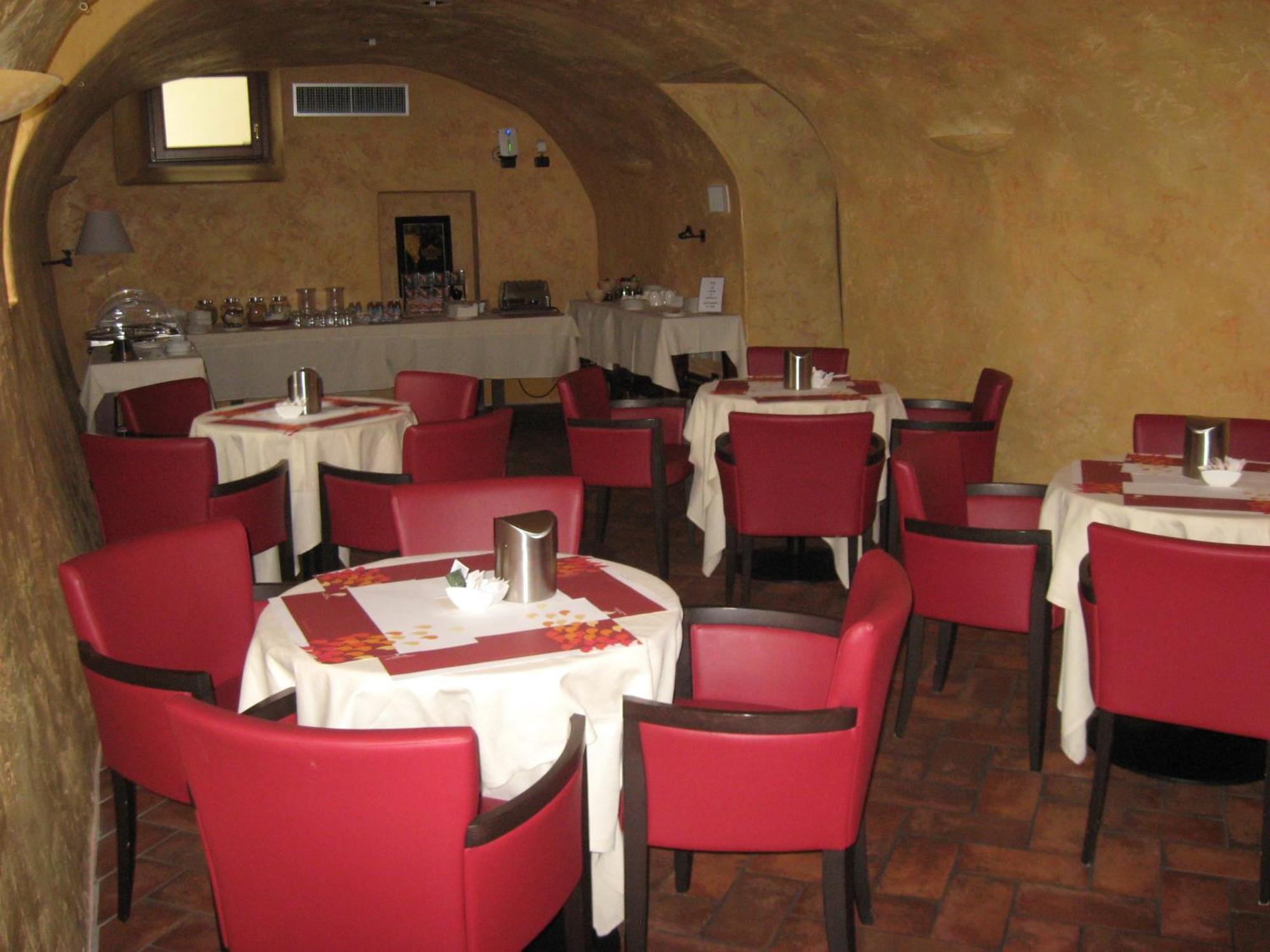 Venturelli 4*